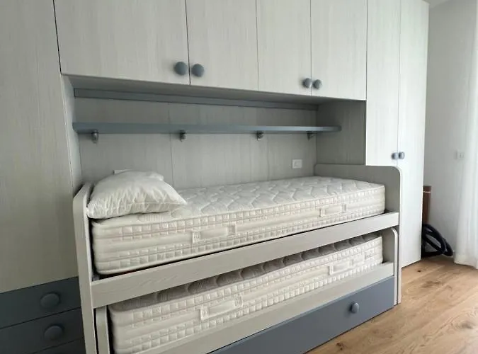 Apartman Sirio 7 *